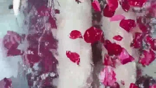 娇妻 雪白 呻吟-美女学生妹子是男友的乖母狗，戴着狗炼项圈乖乖让男友无套抽插~