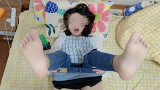 自拍无码精品在线观看-深谷で田植えをする稲作農家の巨乳嫁 観月しおり的的!