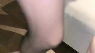 欧美日韩人妻激情-第一次与男友以外的男人在行使中车震!