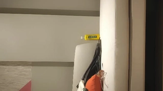 欧美日韩人妻激情-第一次与男友以外的男人在行使中车震!
